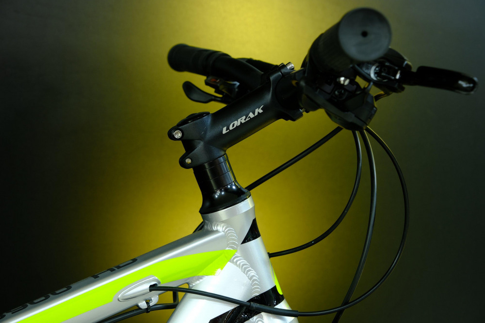 Lorak Sel 8900 HD Серебристый/Салатовый 17р (на рост 155-173)